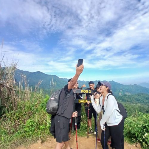 fa1729e7-a56e-4270-9106-cd15005d37bf